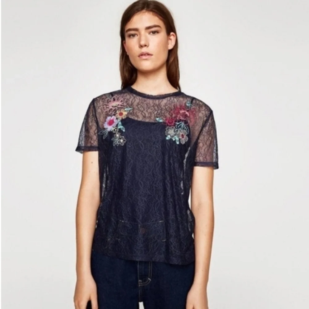 M Zara Sheer Embroidered Floral Lace Top Navy Blue - Picture 2 of 8